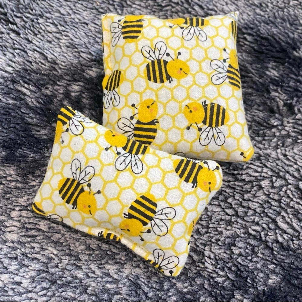 Handmade Bee Printed Catnip Toy Pair (Set Of 2)